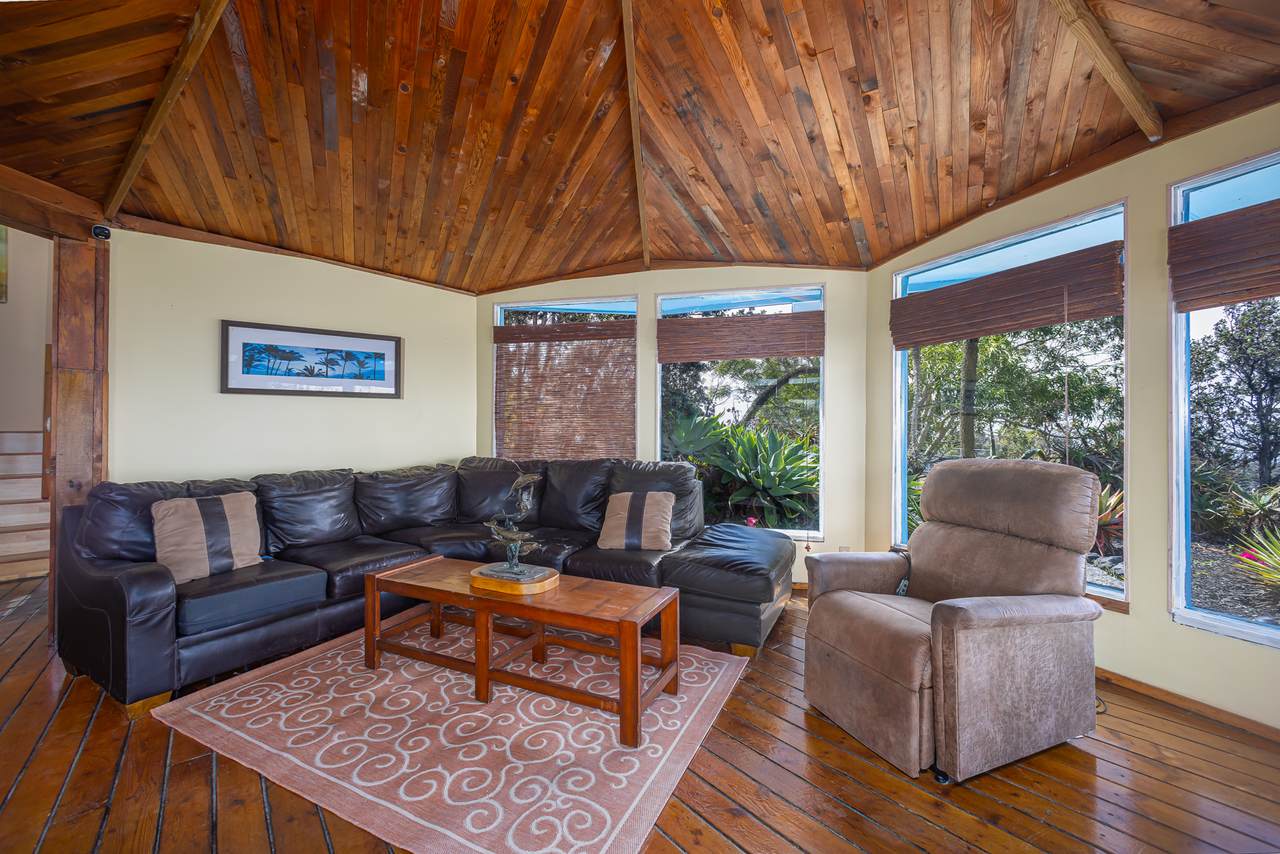 https://bt-photos.global.ssl.fastly.net/hawaii/1280_boomver_1_726962-1.jpg