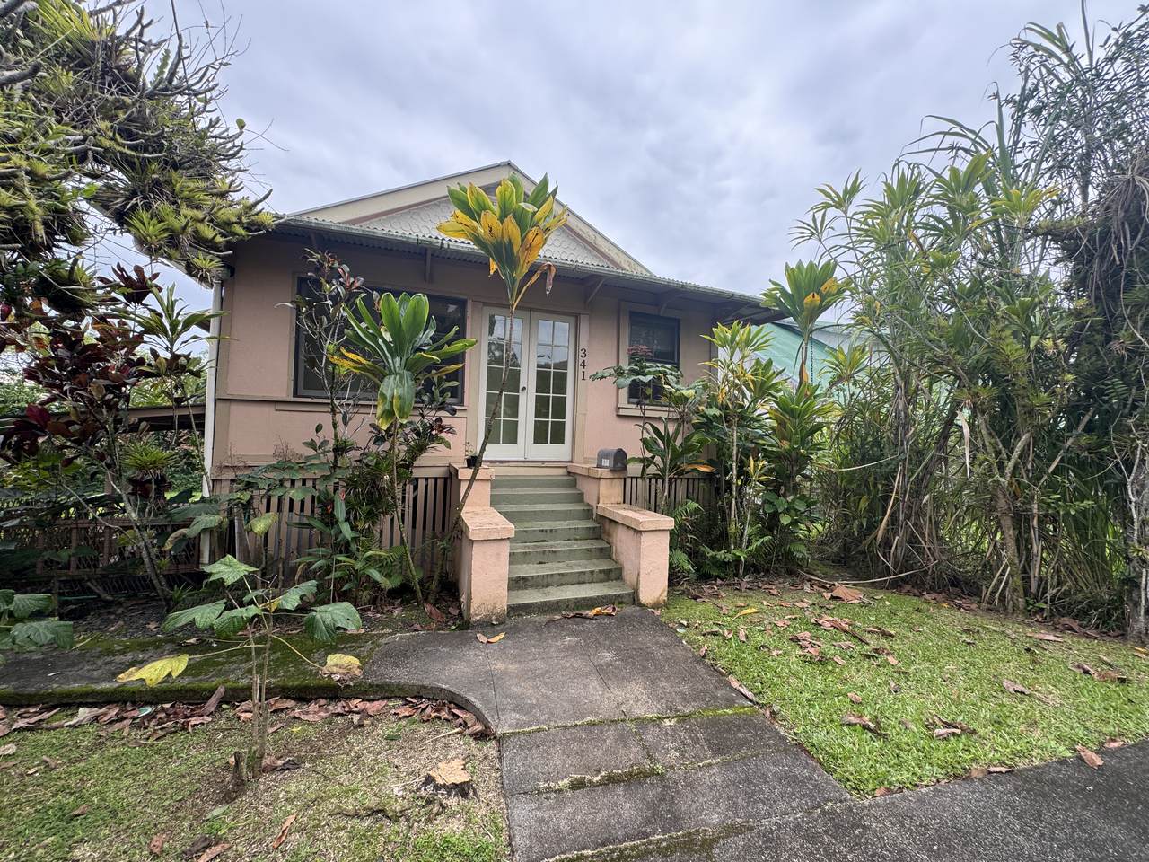 341 Iliahi St - Photo 1