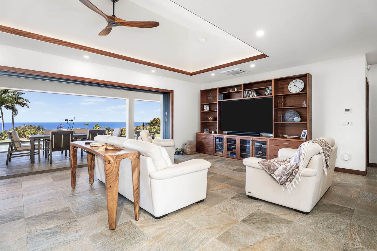 https://bt-photos.global.ssl.fastly.net/hawaii/1280_boomver_1_727501-1.jpg