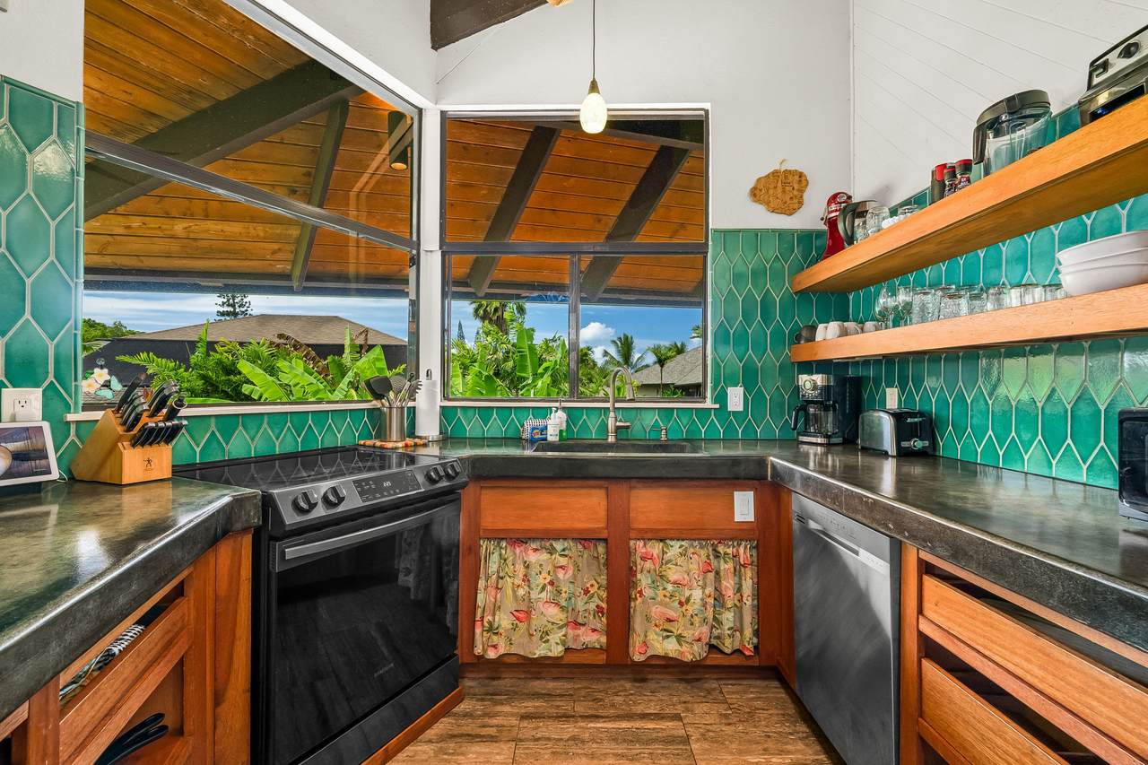 https://bt-photos.global.ssl.fastly.net/hawaii/1280_boomver_1_727786-1.jpg
