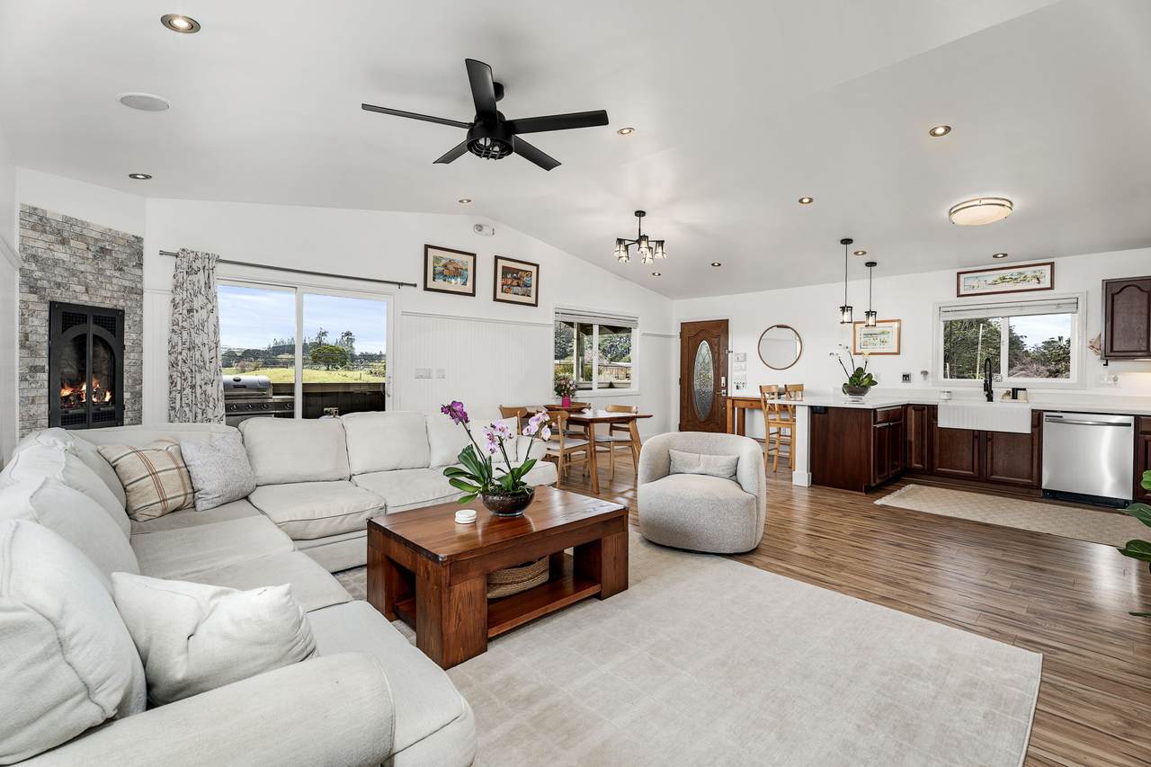 64-276 Mamalahoa Highway - Photo 1