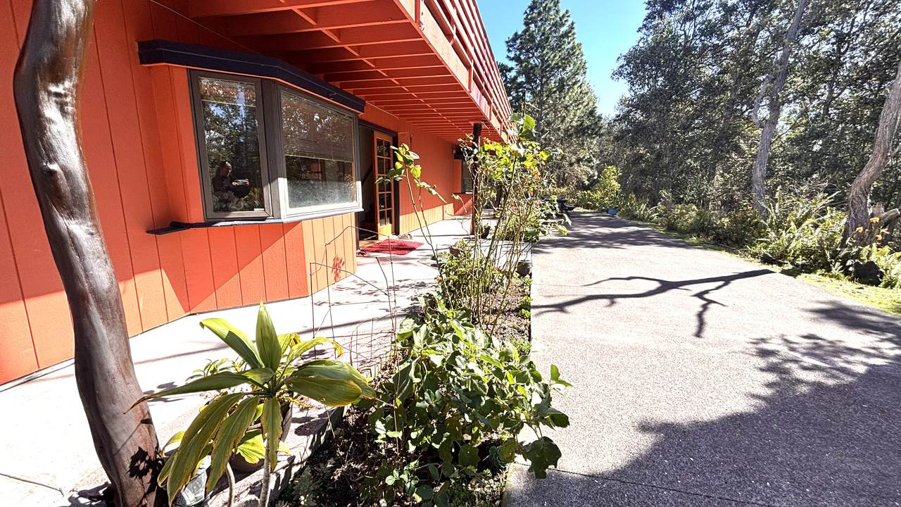 https://bt-photos.global.ssl.fastly.net/hawaii/1280_boomver_1_728052-1.jpg