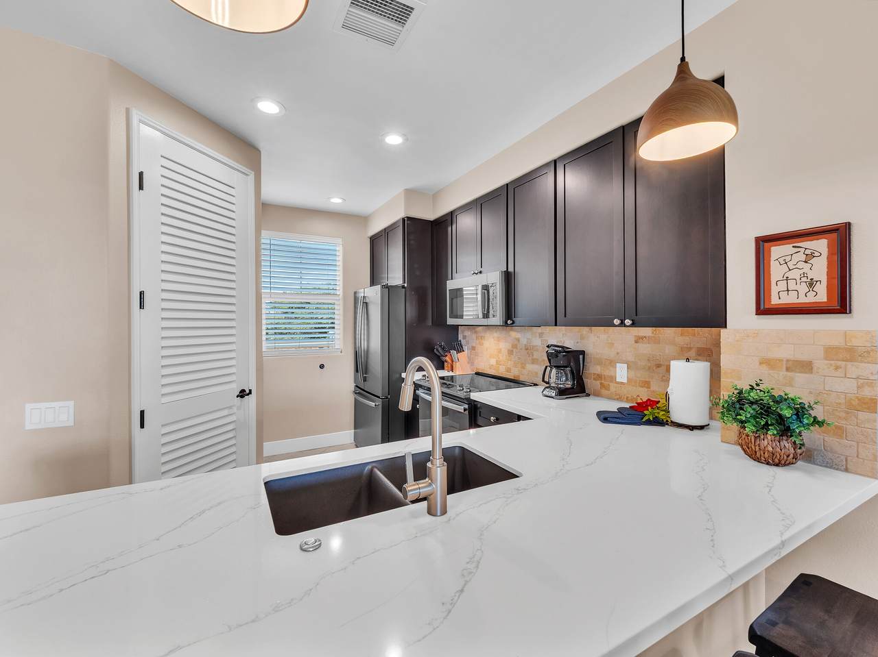 69-200 Pohakulana Pl - Photo 1