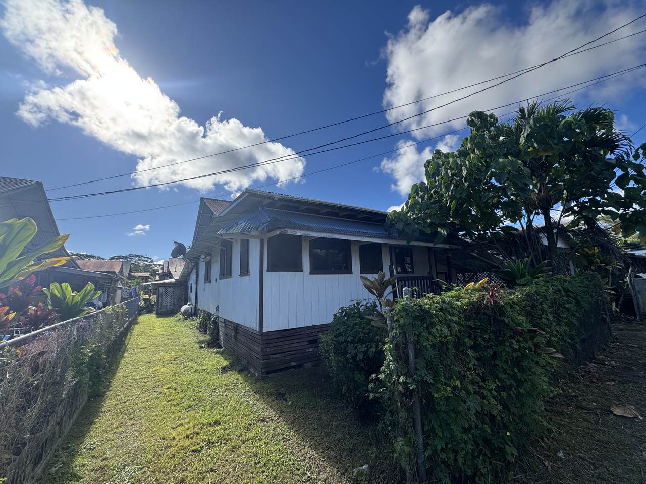 https://bt-photos.global.ssl.fastly.net/hawaii/1280_boomver_1_728352-1.jpg