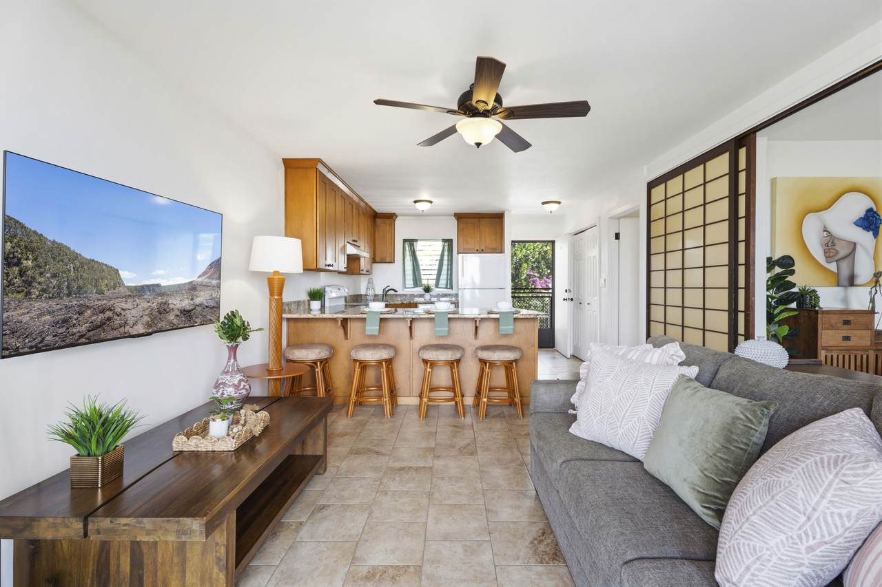 75-5766 Kuakini Highway - Photo 1