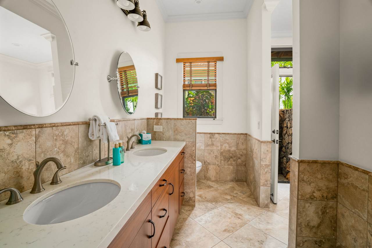 2739 Uluwehi St - Photo 1