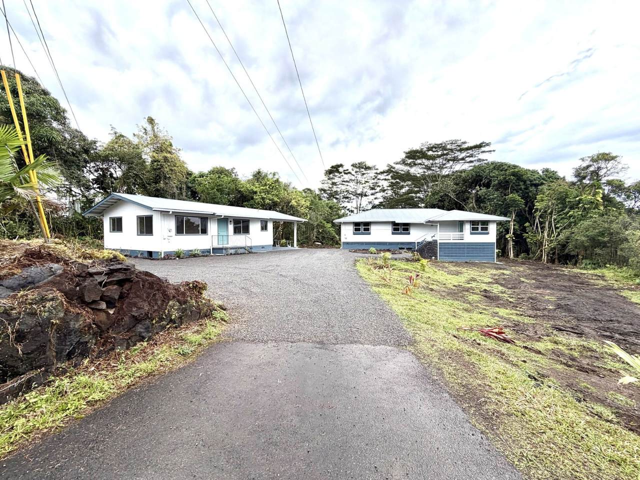 1360 Kaumana Dr - Photo 1