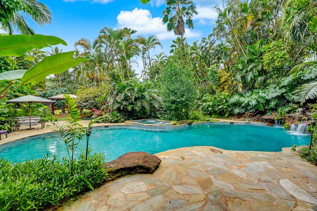 https://bt-photos.global.ssl.fastly.net/hawaii/1280_boomver_1_729169-1.jpg