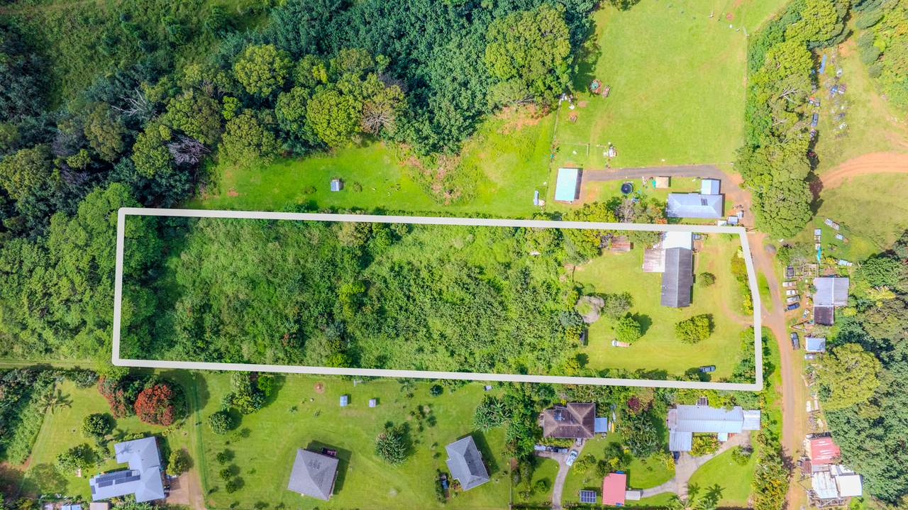 1392 Kanepoonui Rd - Photo 1