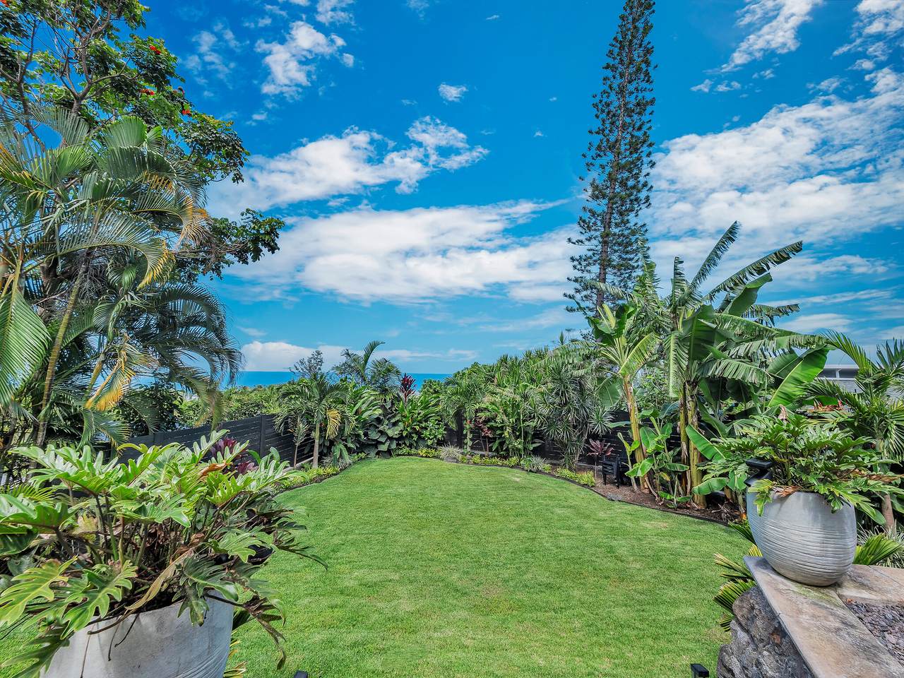https://bt-photos.global.ssl.fastly.net/hawaii/1280_boomver_1_729400-1.jpg