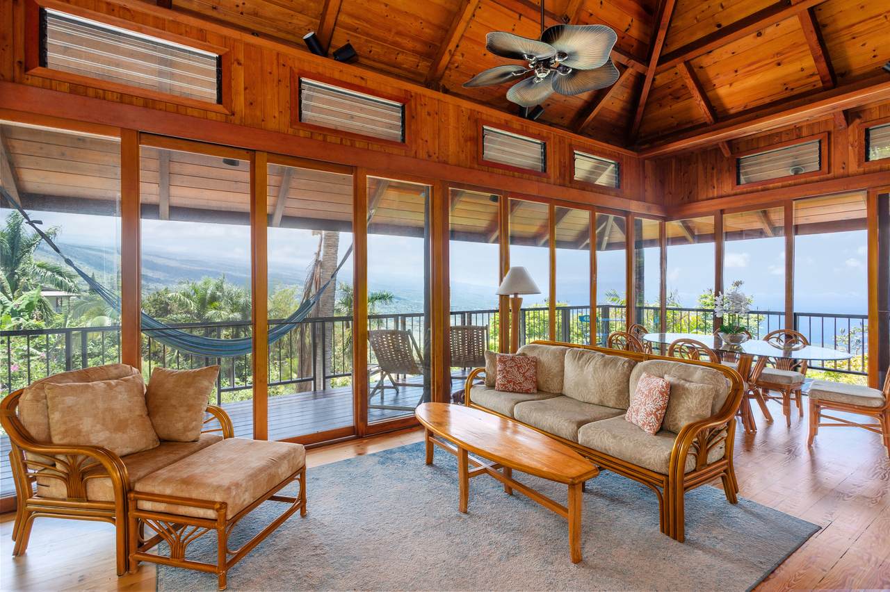 https://bt-photos.global.ssl.fastly.net/hawaii/1280_boomver_1_729581-1.jpg