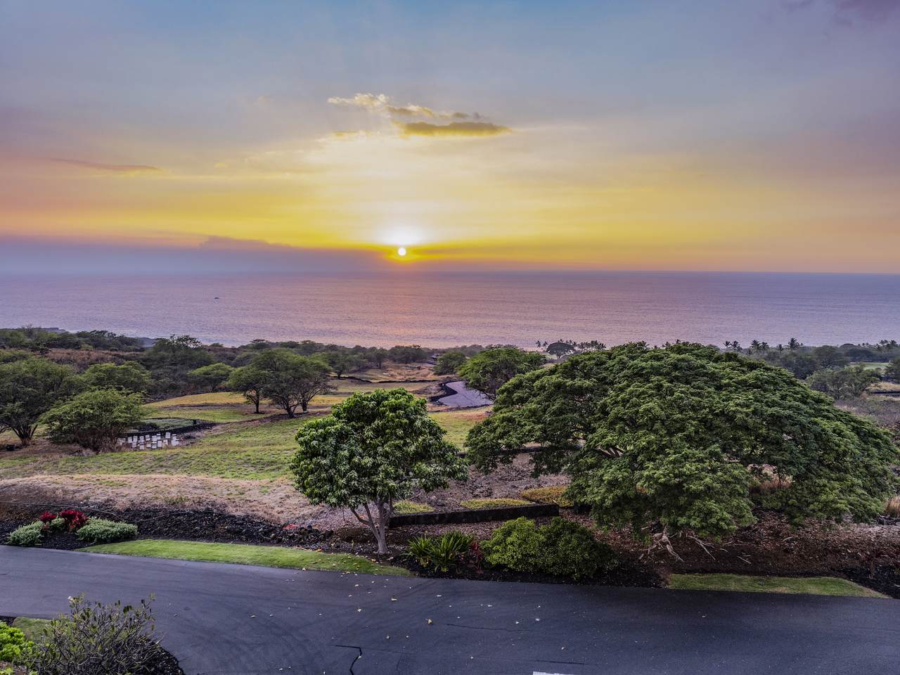 https://bt-photos.global.ssl.fastly.net/hawaii/1280_boomver_1_730147-1.jpg
