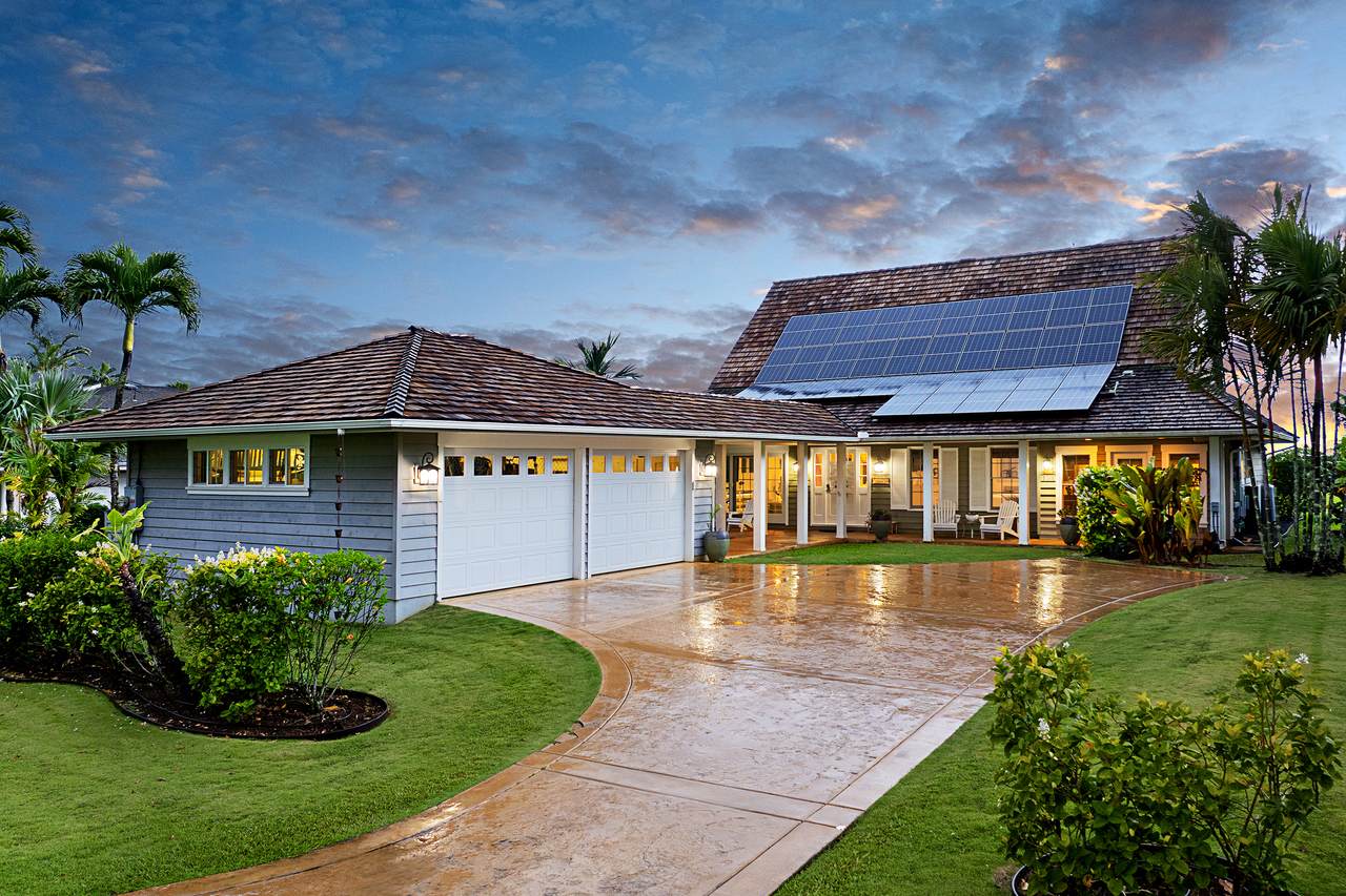 5348 Honoiki Rd - Photo 1