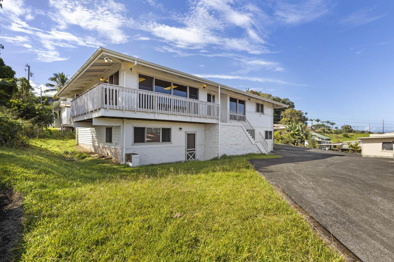 744-A Wainaku St - Photo 1
