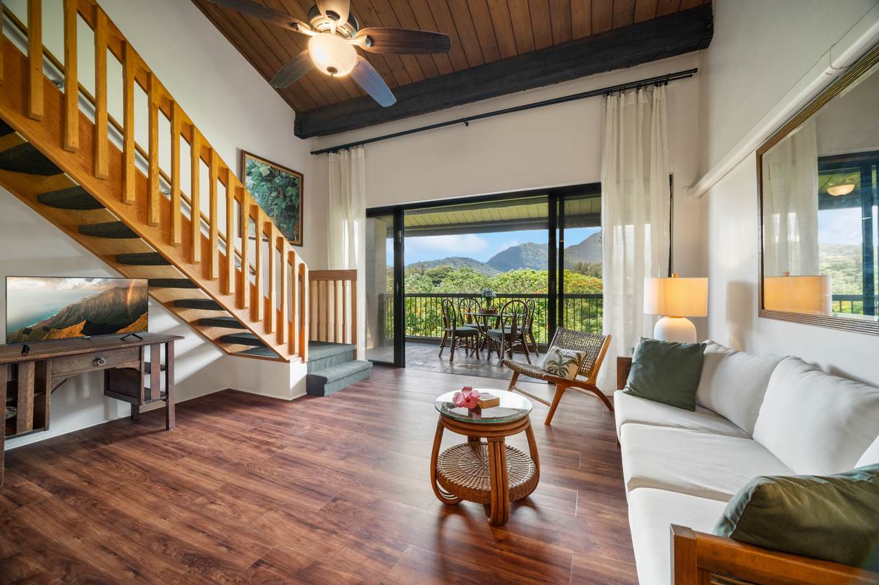 5380 Honoiki Rd - Photo 1