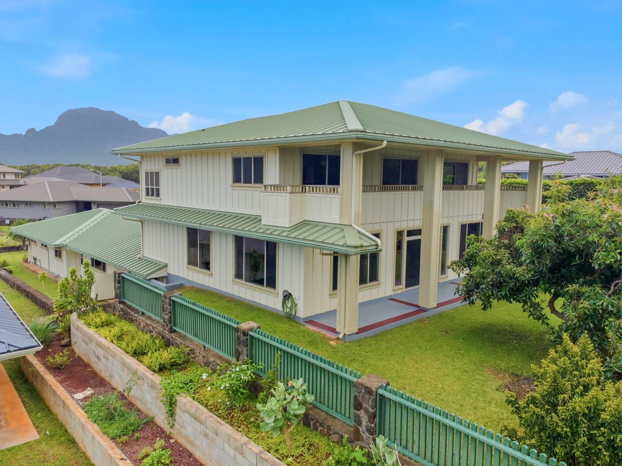 https://bt-photos.global.ssl.fastly.net/hawaii/1280_boomver_1_730525-1.jpg