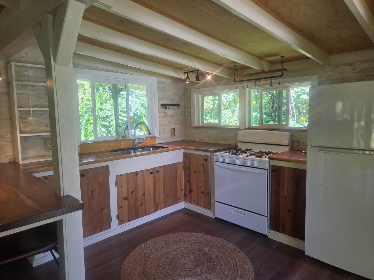 https://bt-photos.global.ssl.fastly.net/hawaii/1280_boomver_1_730641-1.jpg