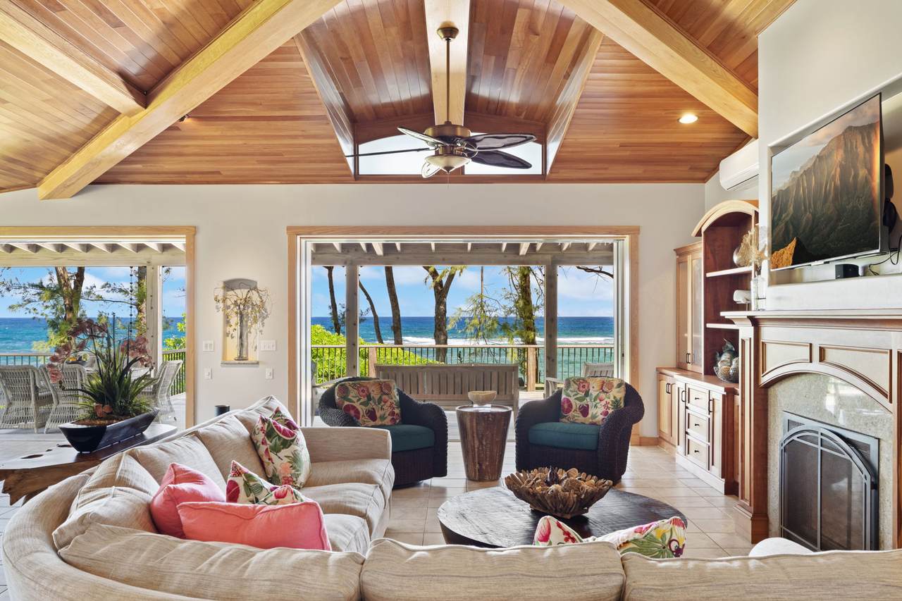 https://bt-photos.global.ssl.fastly.net/hawaii/1280_boomver_1_730652-1.jpg