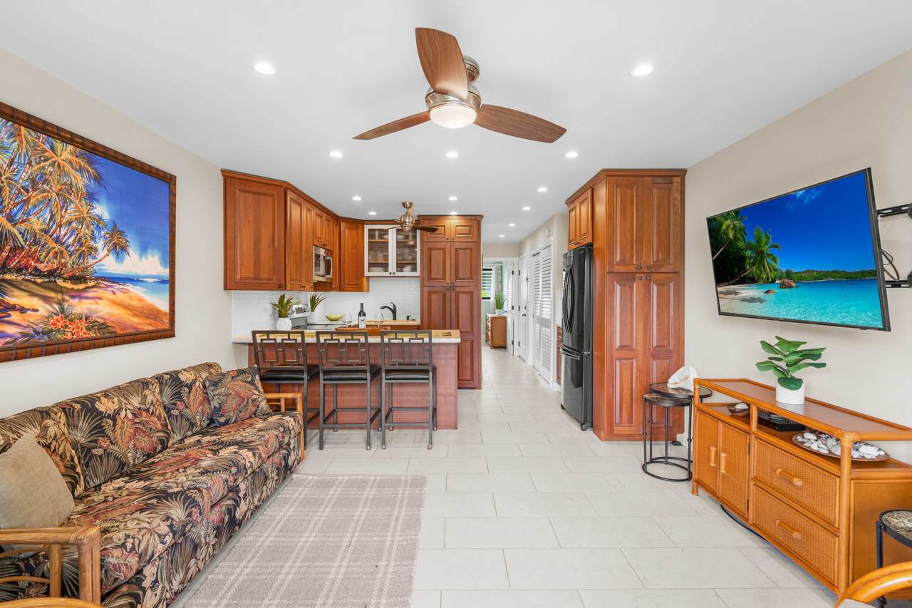 75-6100 Alii Dr - Photo 1