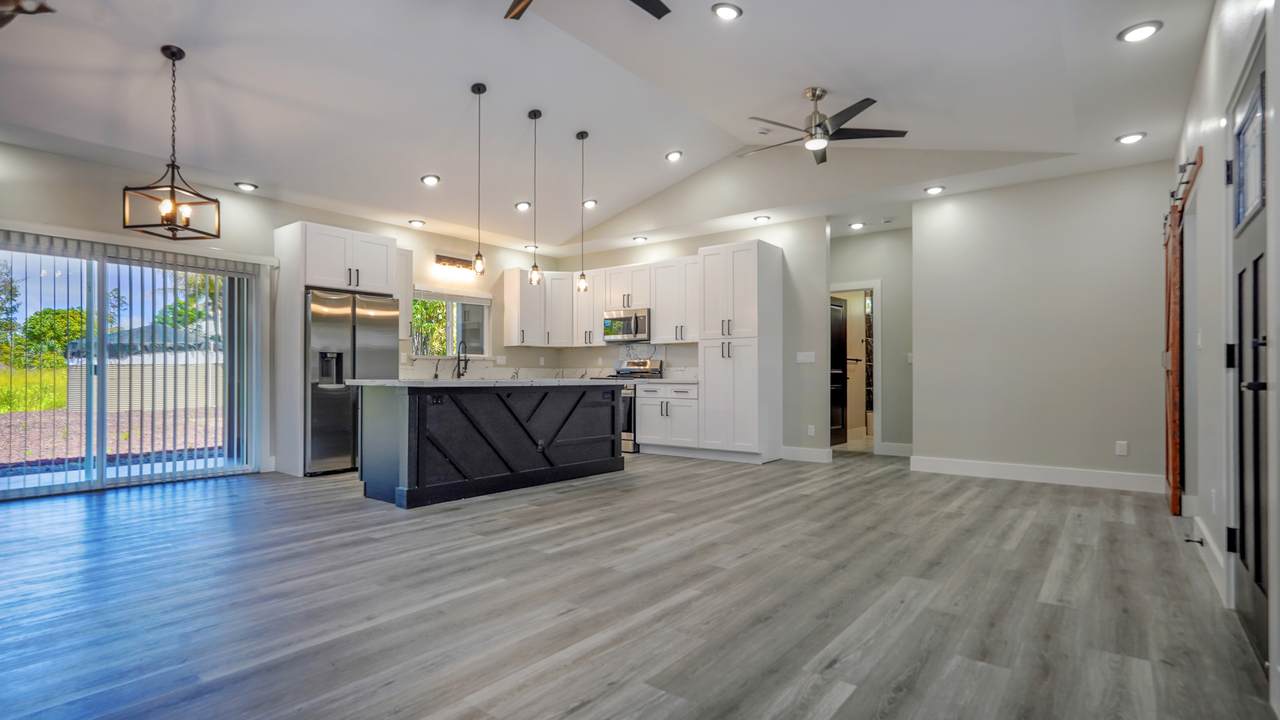 https://bt-photos.global.ssl.fastly.net/hawaii/1280_boomver_1_731102-1.jpg