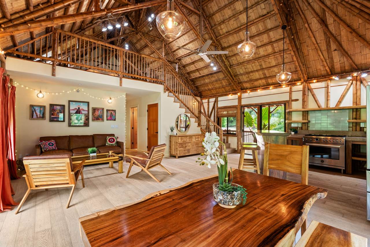https://bt-photos.global.ssl.fastly.net/hawaii/1280_boomver_1_731203-1.jpg
