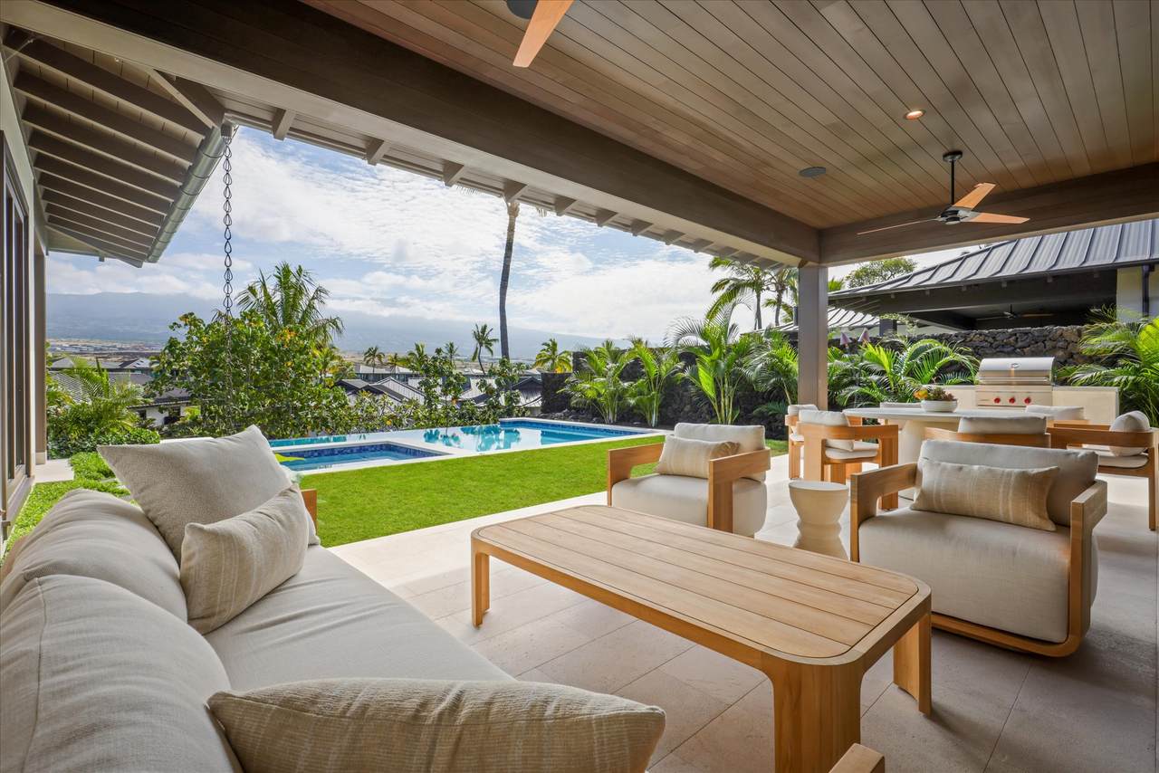https://bt-photos.global.ssl.fastly.net/hawaii/1280_boomver_1_731607-1.jpg