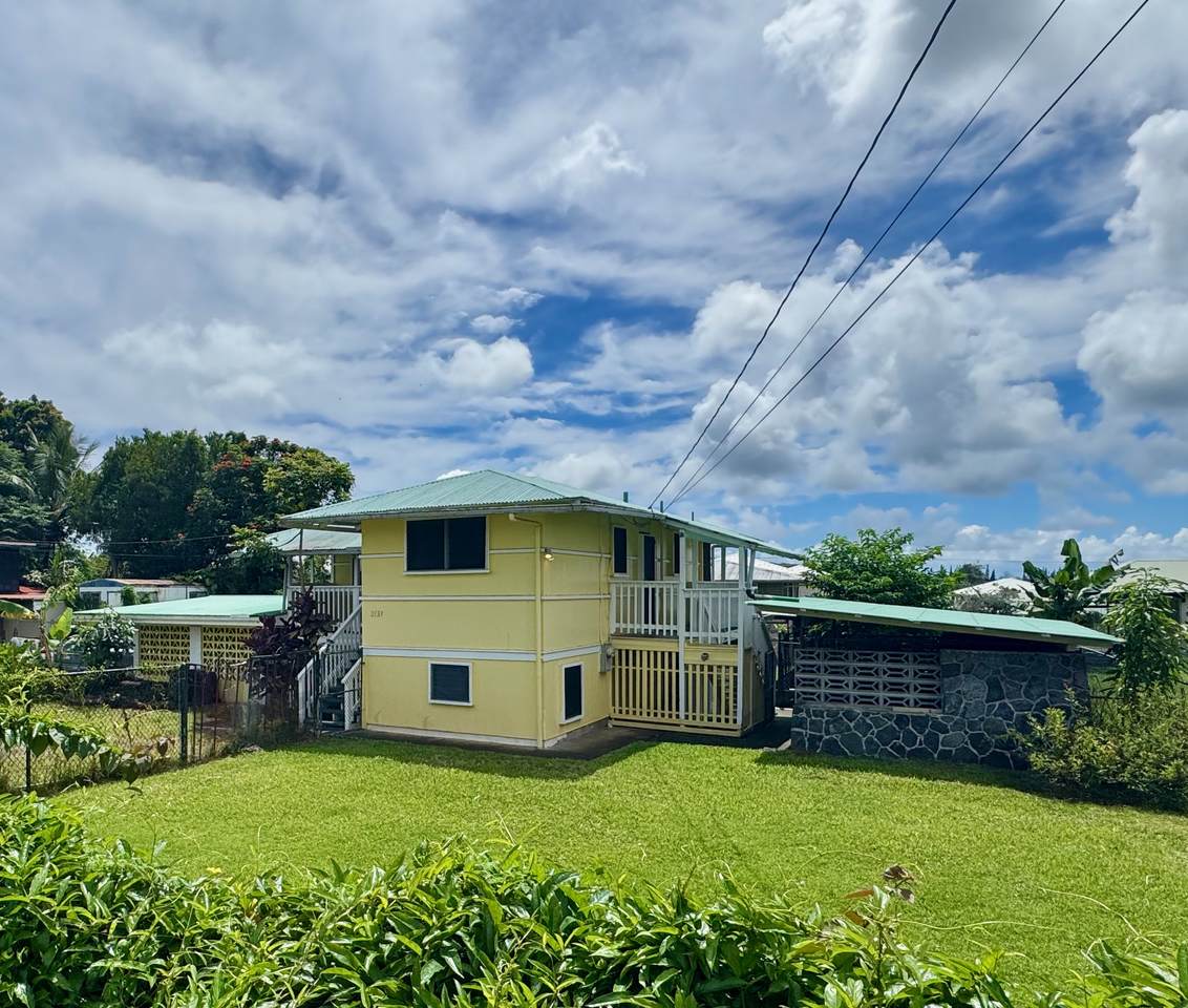 2133 Kinoole St - Photo 1