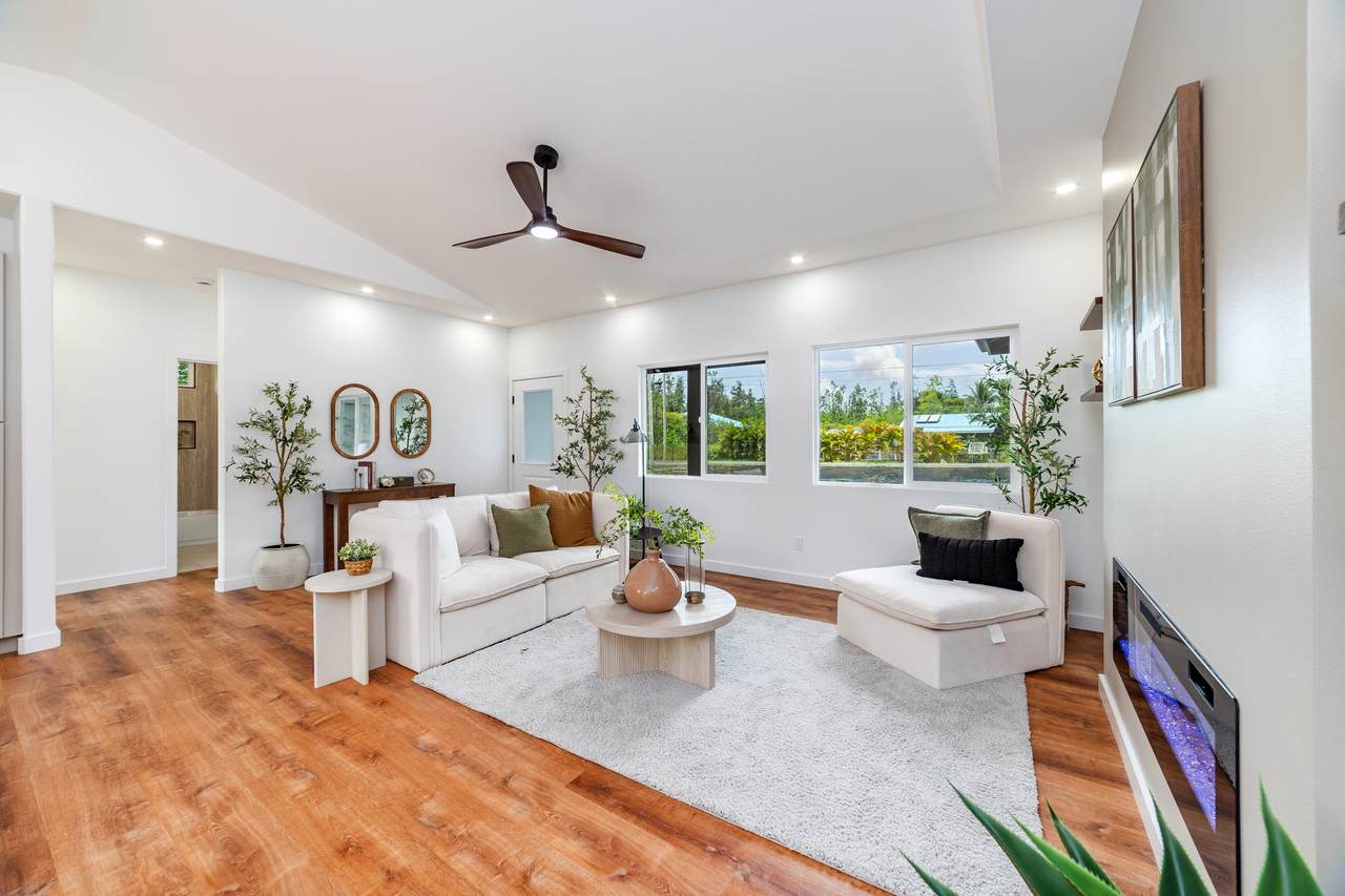 https://bt-photos.global.ssl.fastly.net/hawaii/1280_boomver_1_732015-1.jpg