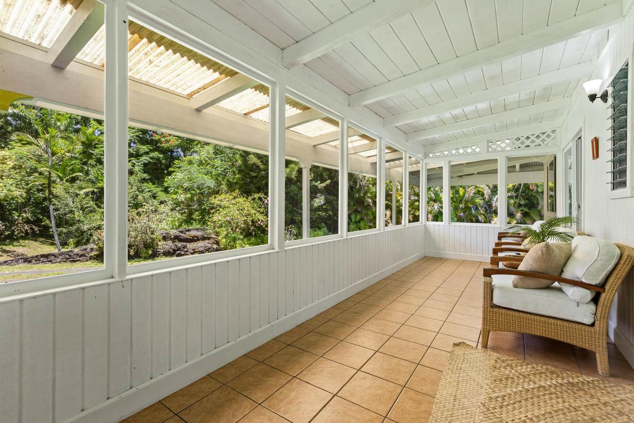 https://bt-photos.global.ssl.fastly.net/hawaii/1280_boomver_1_732256-1.jpg