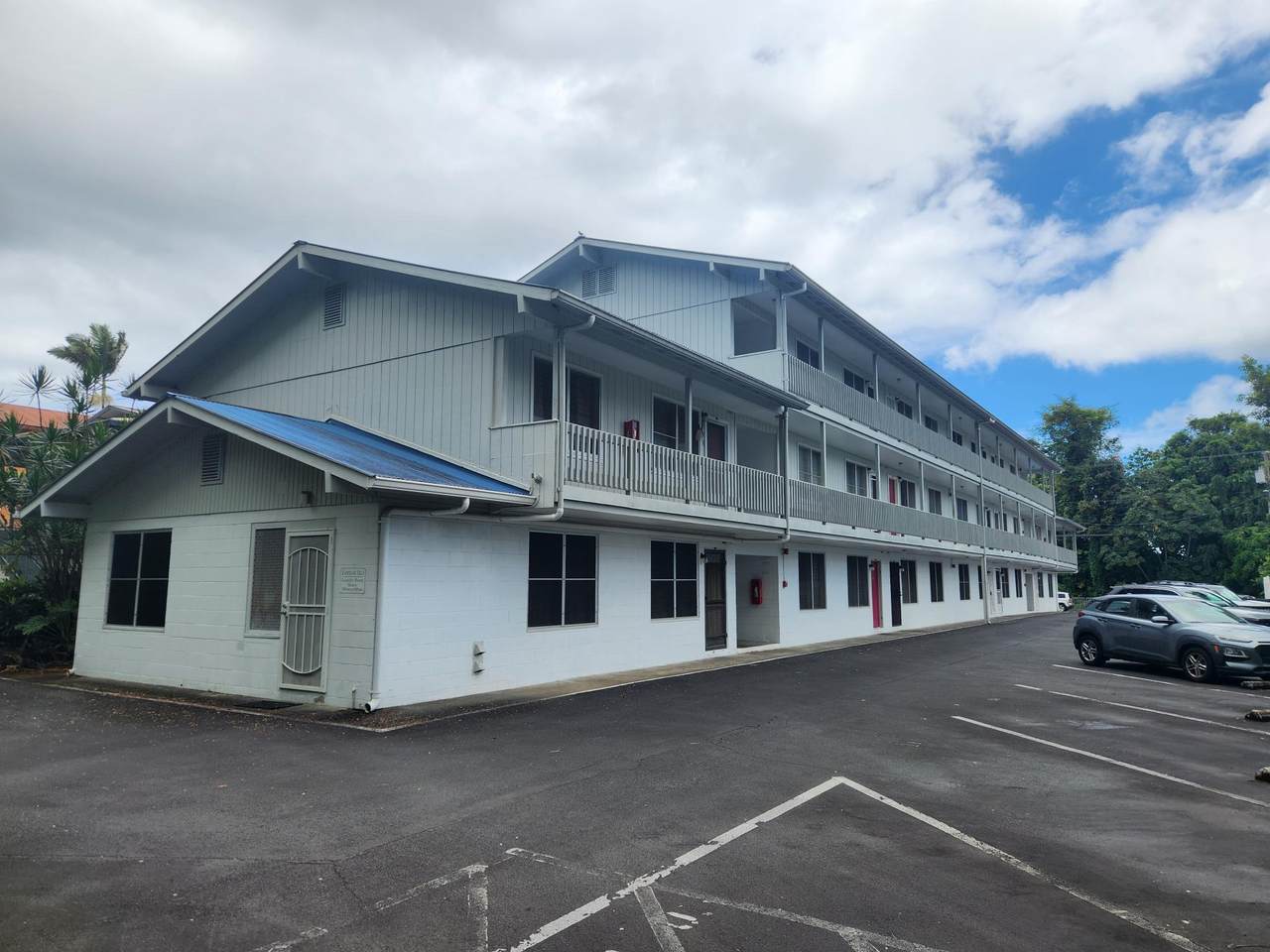 272 Kapiolani Villa - Photo 1