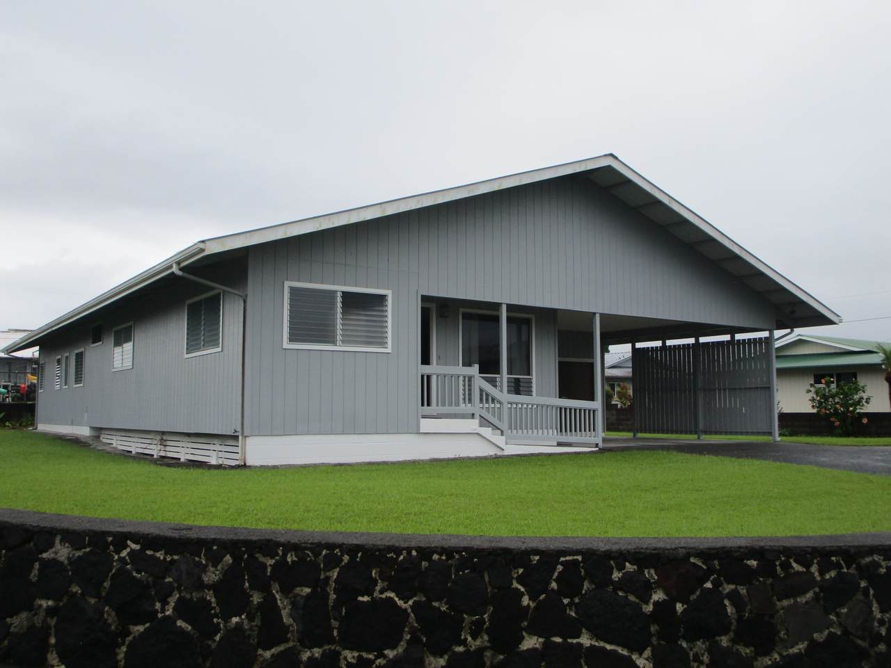 1052 Ahe St - Photo 1