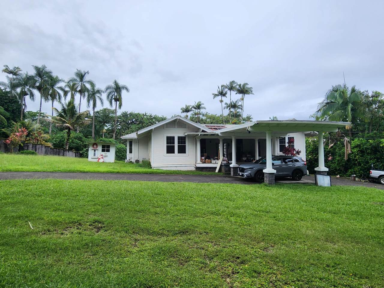 194 Kaiulani St - Photo 1
