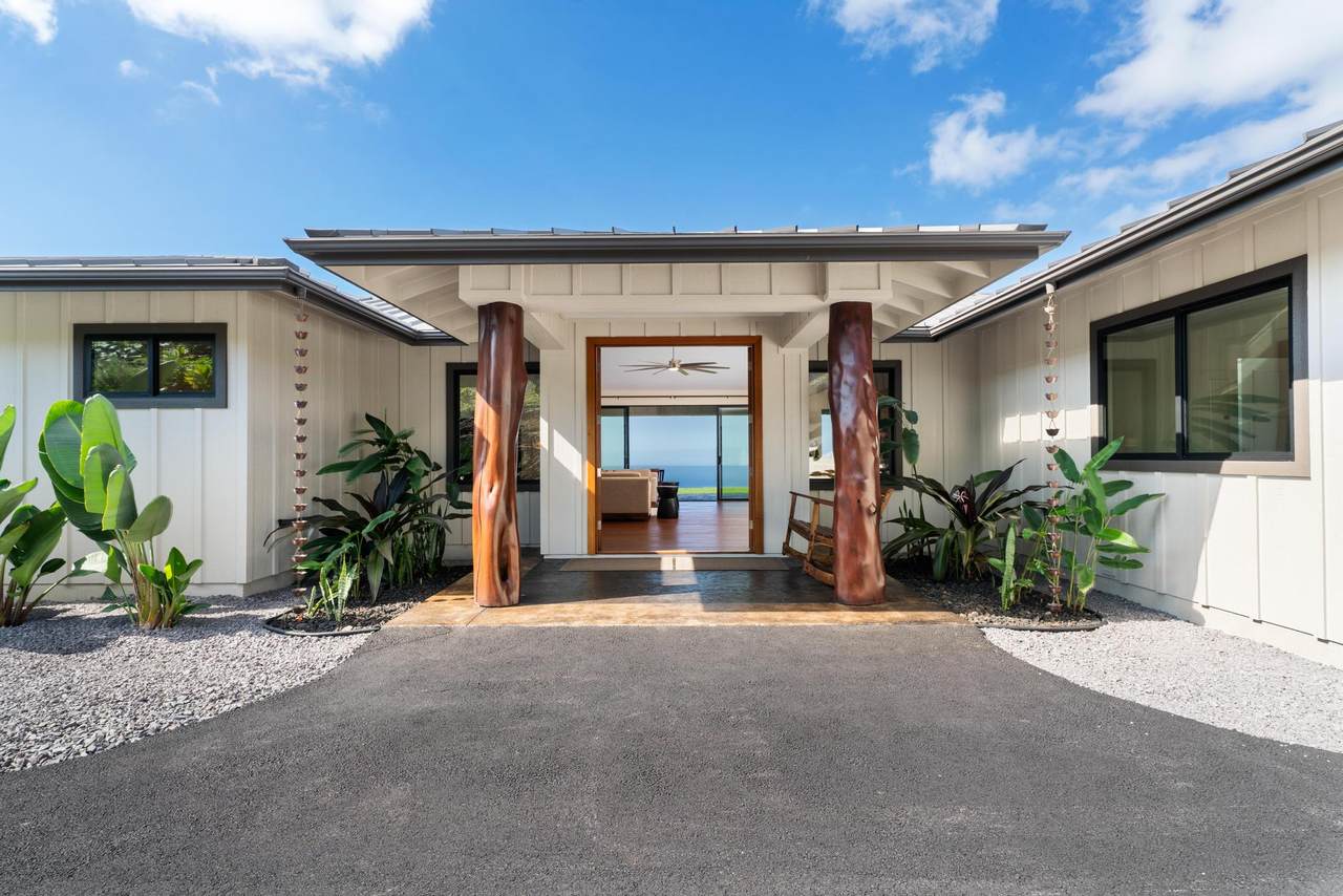 https://bt-photos.global.ssl.fastly.net/hawaii/1280_boomver_1_733148-1.jpg