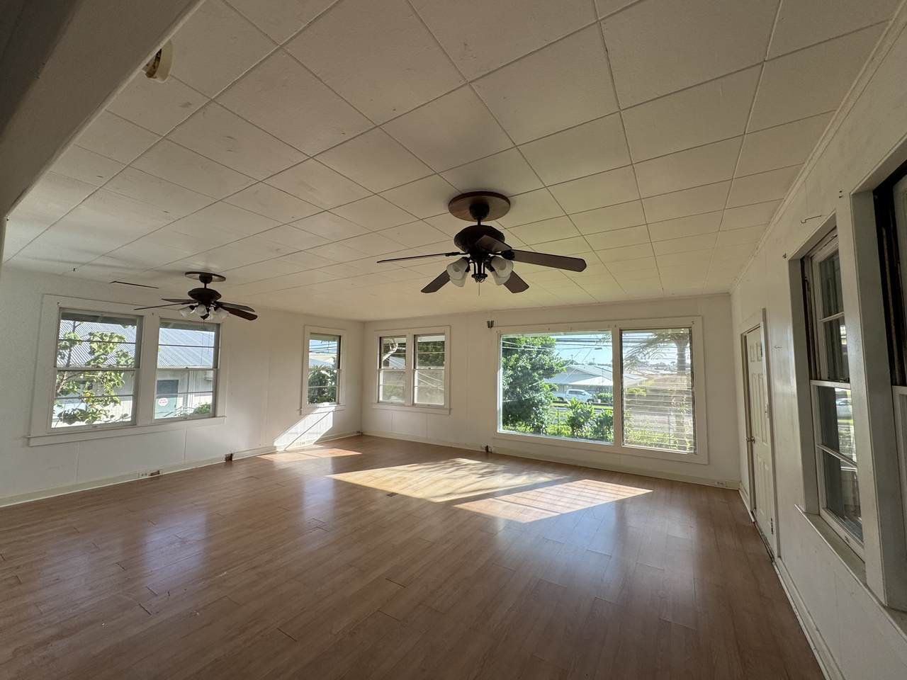 https://bt-photos.global.ssl.fastly.net/hawaii/1280_boomver_1_733211-1.jpg