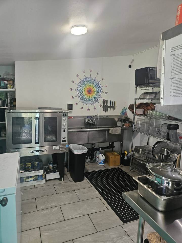 https://bt-photos.global.ssl.fastly.net/hawaii/1280_boomver_1_733333-2.jpg