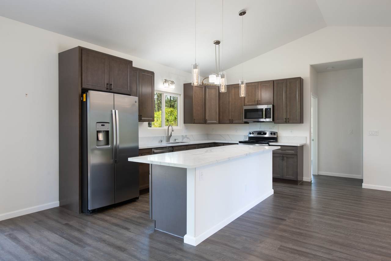 16-1840 34TH AVE - Photo 1