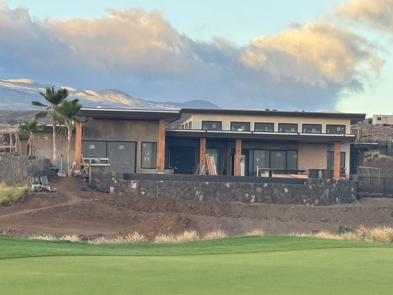 62-3740 Amaui Dr - Photo 1