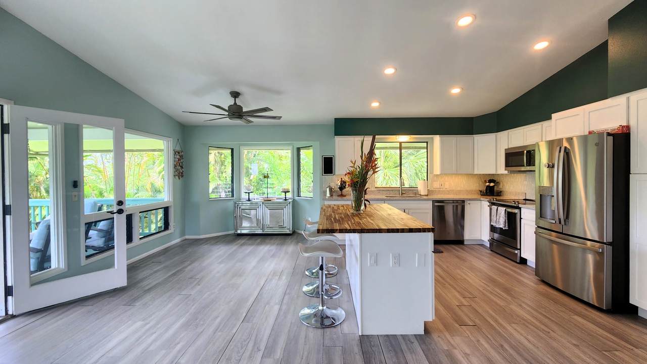 https://bt-photos.global.ssl.fastly.net/hawaii/1280_boomver_2_721234-1.jpg