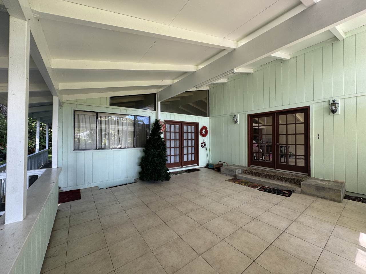 18-4137 Haumalu St - Photo 1