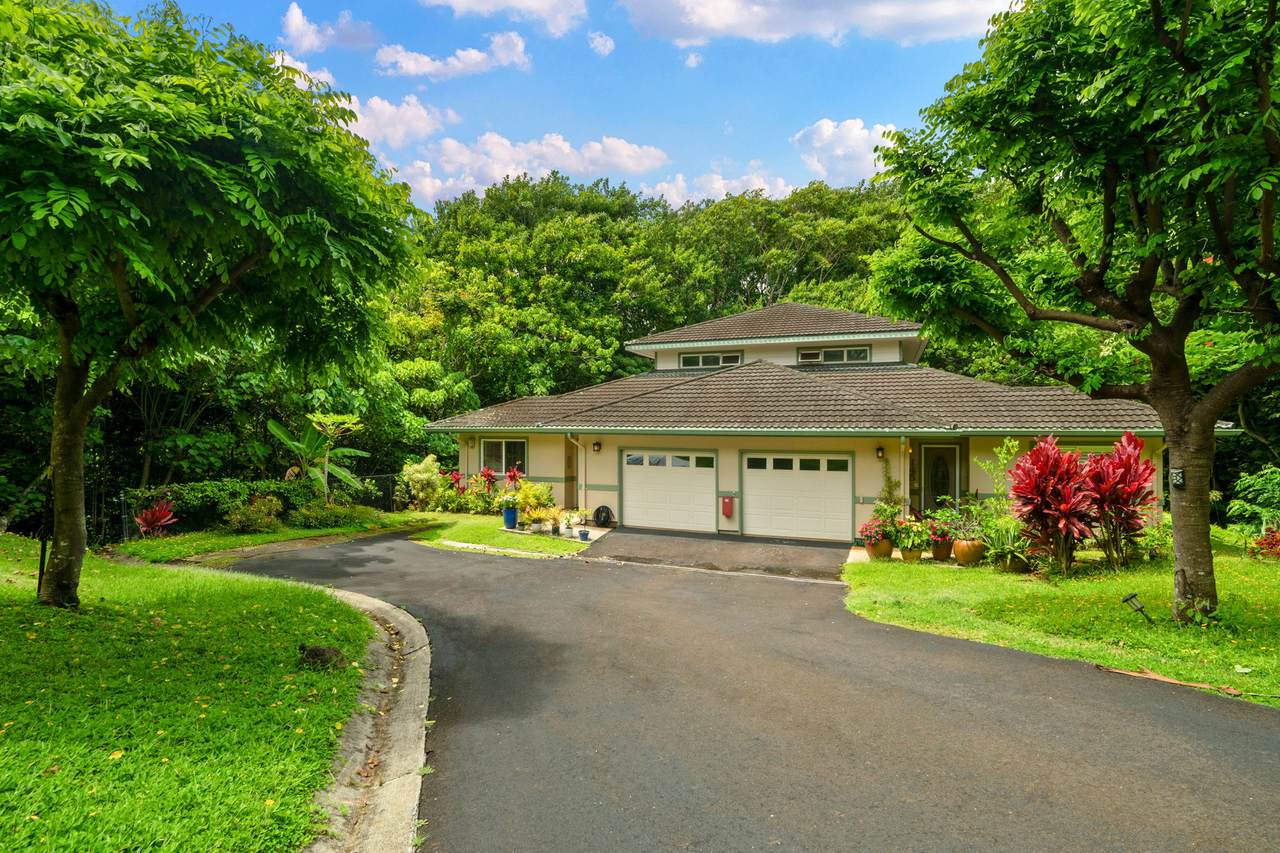2110 Kaneka St - Photo 1