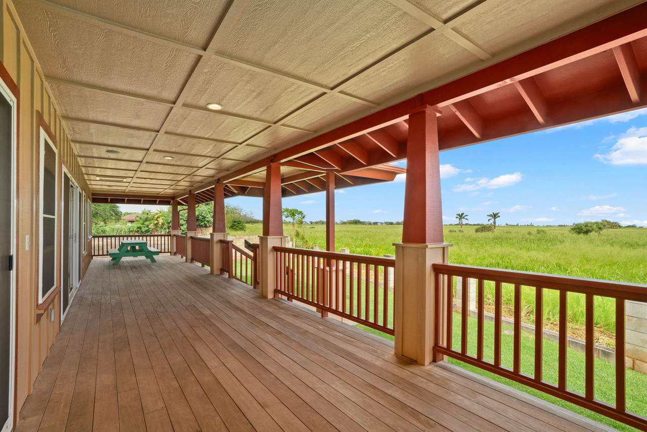 3238 Unahe St - Photo 1