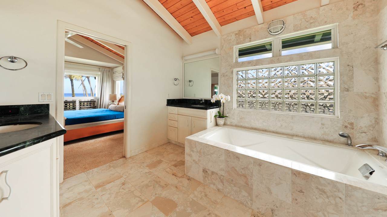 5390 Weke Rd - Photo 1