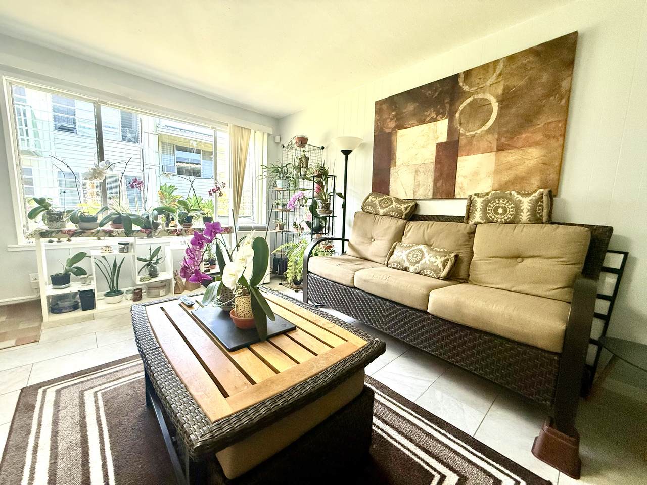 485 Waianuenue Ave - Photo 1