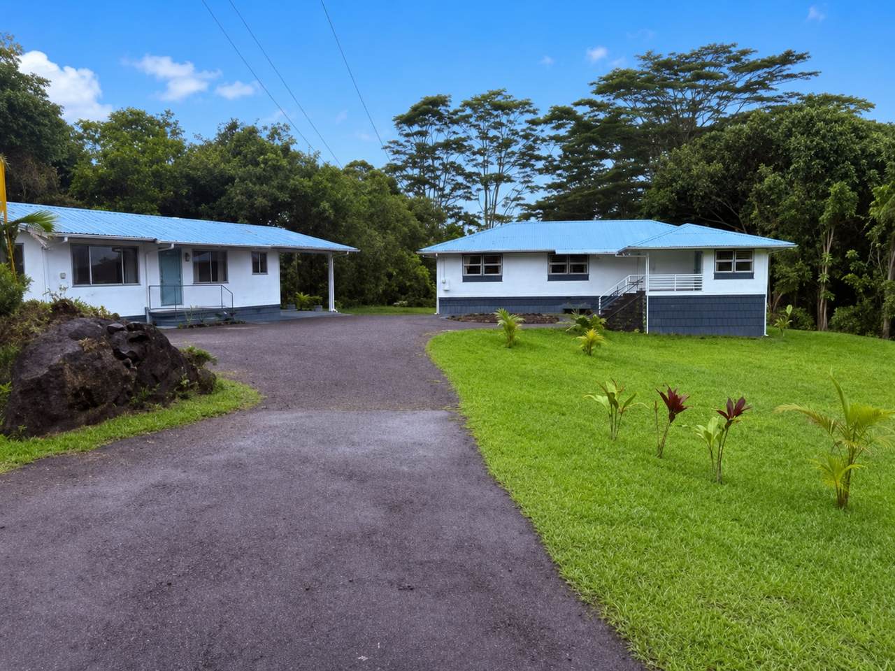 1360 Kaumana Dr - Photo 1