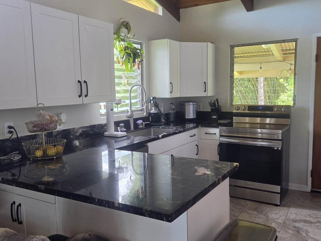 https://bt-photos.global.ssl.fastly.net/hawaii/1280_boomver_2_732382-3.jpg