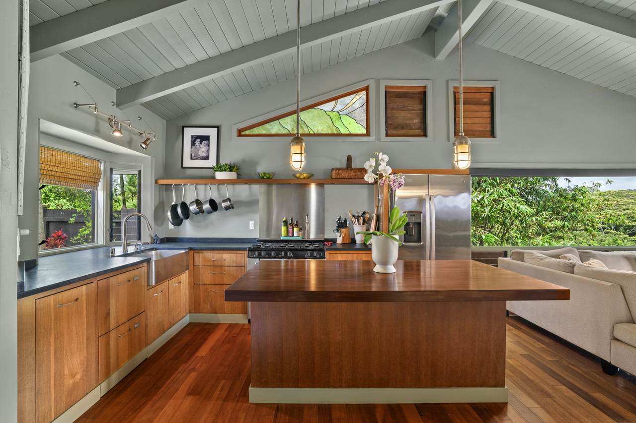 https://bt-photos.global.ssl.fastly.net/hawaii/1280_boomver_2_732473-1.jpg