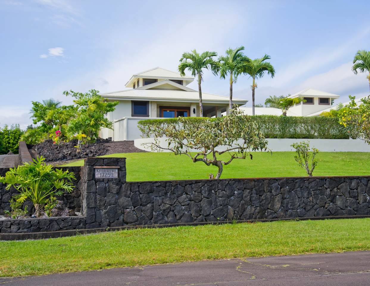 https://bt-photos.global.ssl.fastly.net/hawaii/1280_boomver_3_717958-2.jpg