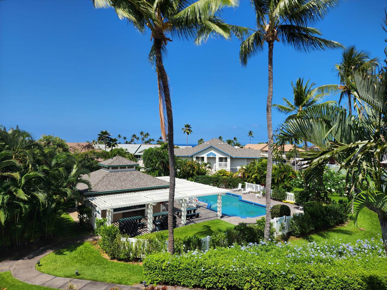https://bt-photos.global.ssl.fastly.net/hawaii/orig_boomver_3_730043-1.jpg