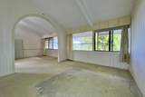 537 Kukuau St - Photo 15