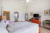 5380 Honoiki Rd - Photo 18